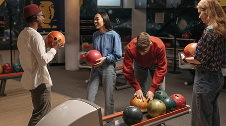 Tenpin bowling in Burwood