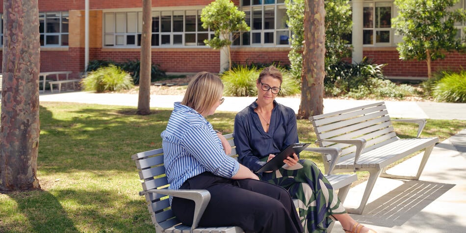 https://www.deakin.edu.au/__data/assets/image/0005/2863580/44430_950x475_two-people-outside.jpg