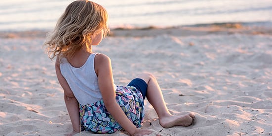 Research shows how going to the beach provides many ways to teach young children about science.